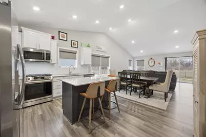 9176 Granada Avenue S, Cottage Grove, MN 55016 - Photo 4