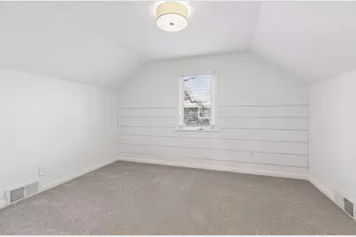 5605 Woodstock Avenue, Golden Valley, MN 55422 - Photo 28