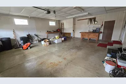 102 Thill Drive E, Rose Creek, MN 55970 - Photo 32