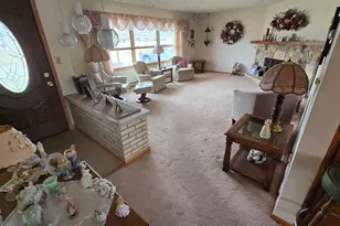 102 Thill Dr E, Rose Creek, MN 55970 - Photo 14