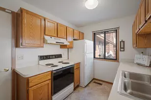 3 125th Ln NW, Coon Rapids, MN 55448 - Photo 4