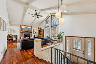 221 W 107th St, Bloomington, MN 55420 - Photo 4