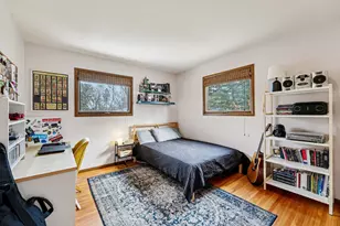 221 W 107th St, Bloomington, MN 55420 - Photo 16