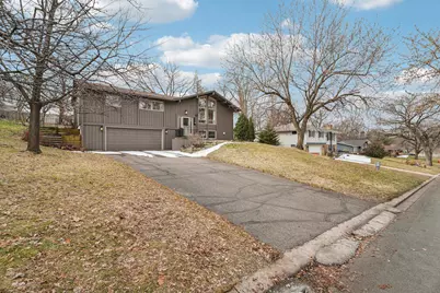 221 W 107th Street, Bloomington, MN 55420 - Photo 28