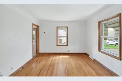 4709 2 1/2 Street NE, Fridley, MN 55421 - Photo 32