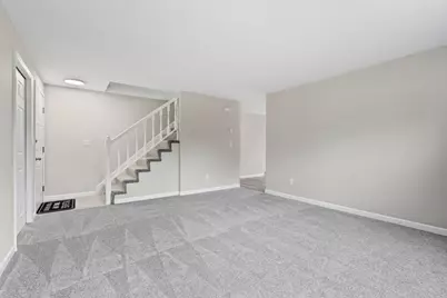 6494 Bonner Court, Inver Grove Heights, MN 55076 - Photo 4