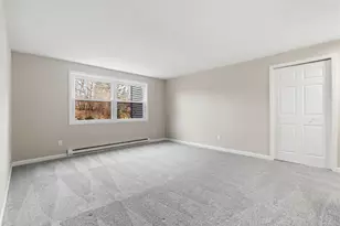 6494 Bonner Ct, Inver Grove Heights, MN 55076 - Photo 6