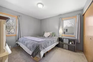 8101 Noid Dr, Brooklyn Park, MN 55428 - Photo 12