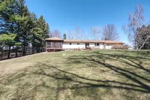 8439 W Folsom St, Eau Claire, WI 54703 - Photo 4