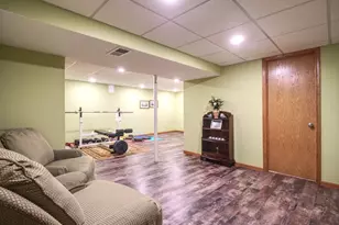 8439 W Folsom St, Eau Claire, WI 54703 - Photo 24