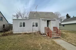 549 1st Ave W, Halstad, MN 56548 - Photo 1