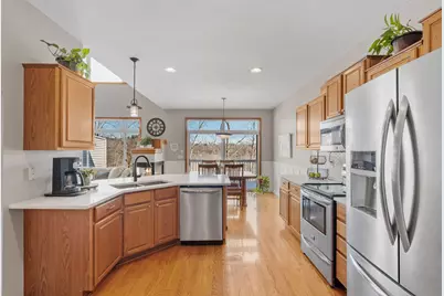 619 Crane Creek Lane, Eagan, MN 55121 - Photo 10