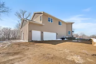 1150 105th St E, Inver Grove Heights, MN 55077 - Photo 6