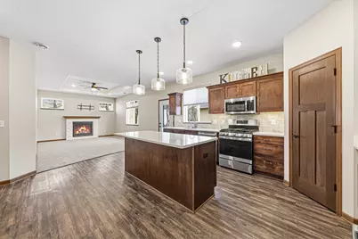 3072 Prairie Rose Drive, Mankato, MN 56001 - Photo 12