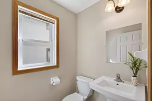 1348 Sheridan Ave N, Minneapolis, MN 55411 - Photo 8