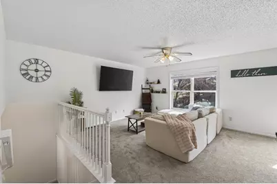 4905 Bluff Heights Trail SE, Prior Lake, MN 55372 - Photo 6