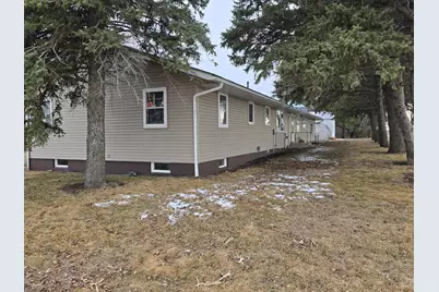 22525 Read Avenue, Worthington, MN 56187 - Photo 2