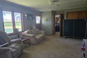 22525 Read Ave, Worthington, MN 56187 - Photo 12