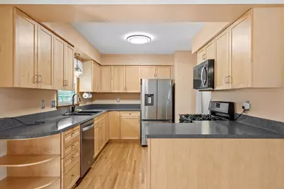 1460 Hoyt Avenue E, Saint Paul, MN 55106 - Photo 10