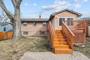 1460 Hoyt Ave E, Saint Paul, MN 55106 - Photo 4