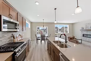 310 Emmy Ln, Hanover, MN 55341 - Photo 2