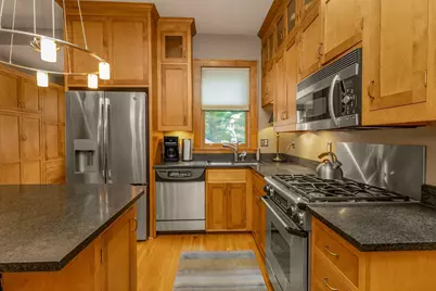 1825 Summit Avenue, Saint Paul, MN 55105 - Photo 28