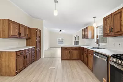 720 Central Avenue S, New Prague, MN 56071 - Photo 4