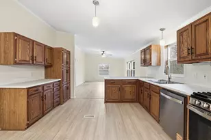 720 Central Ave S, New Prague, MN 56071 - Photo 4