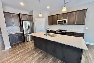 306 Emmy Ln, Hanover, MN 55341 - Photo 2