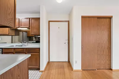 66 9th Street E #2115, Saint Paul, MN 55101 - Photo 32