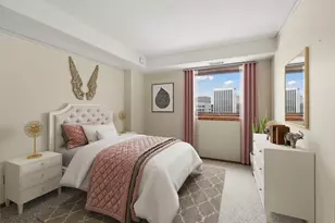 66 9th St E, Saint Paul, MN 55101 - Photo 6