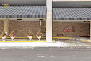 66 9th St E, Saint Paul, MN 55101 - Photo 26