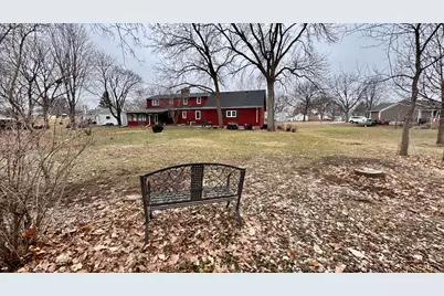 108 N Park Lane, Le Sueur, MN 56058 - Photo 18