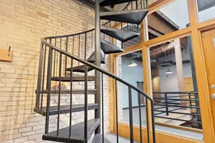 289 5th St E, Saint Paul, MN 55101 - Photo 24