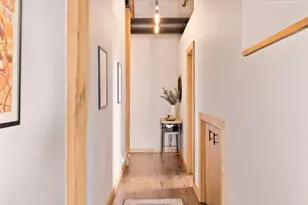 289 5th St E, Saint Paul, MN 55101 - Photo 16