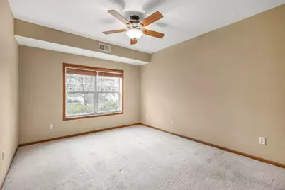 114200 Hundertmark Road #110, Chaska, MN 55318 - Photo 12