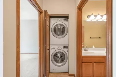 114200 Hundertmark Road #110, Chaska, MN 55318 - Photo 2