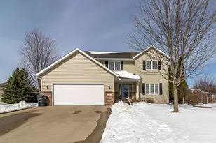 14 Eagle Ridge Ct, North Mankato, MN 56003 - Photo 1