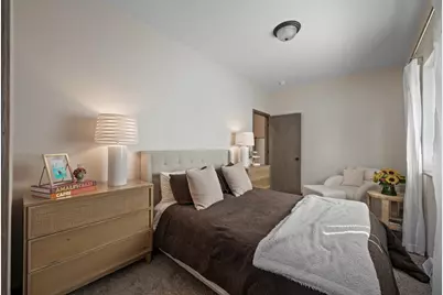 1048 Dayton Avenue, Saint Paul, MN 55104 - Photo 18