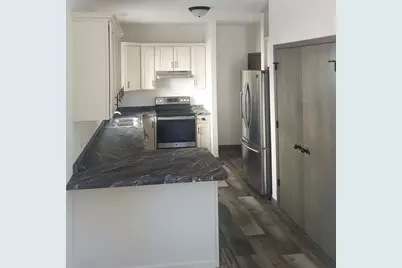 1048 Dayton Avenue, Saint Paul, MN 55104 - Photo 24