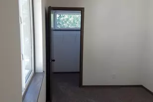 1048 Dayton Ave, Saint Paul, MN 55104 - Photo 28