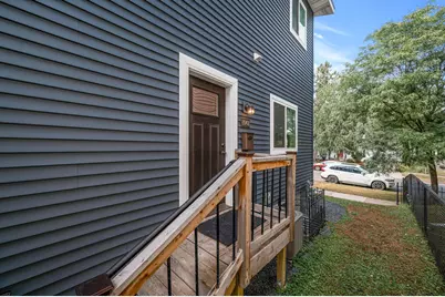 1048 Dayton Avenue, Saint Paul, MN 55104 - Photo 22