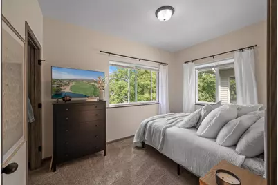 1048 Dayton Avenue, Saint Paul, MN 55104 - Photo 20