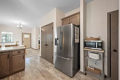 1048 Dayton Avenue, Saint Paul, MN 55104 - Photo 12