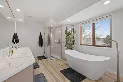 1636 Thornhill Lane, Woodbury, MN 55125 - Photo 24