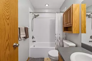 8701 Norway St NW, Coon Rapids, MN 55433 - Photo 16