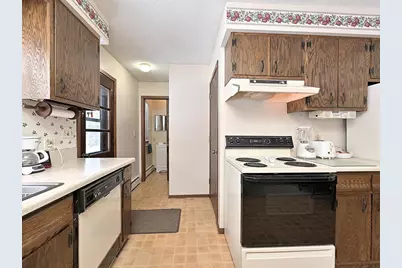 811 SW 4th Avenue, Grand Rapids, MN 55744 - Photo 14