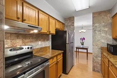 450 Ford Road #313, Saint Louis Park, MN 55426 - Photo 6