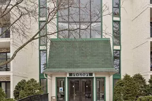 10401 Cedar Lake Rd, Minnetonka, MN 55305 - Photo 30