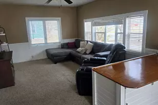 524 1st Ave SE, Wells, MN 56097 - Photo 4